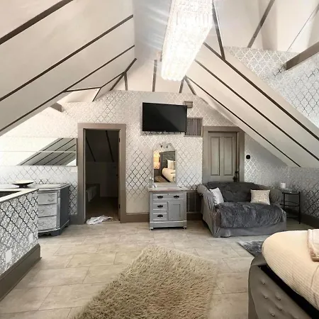 1001 Nights Historic Bed And Breakfast Adults Only-3