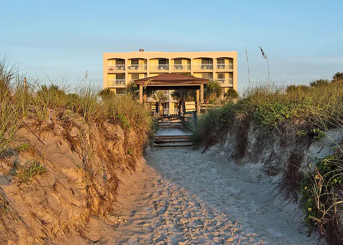 Pet Friendly hotel: Guy Harvey Resort On Saint Augustine Beach